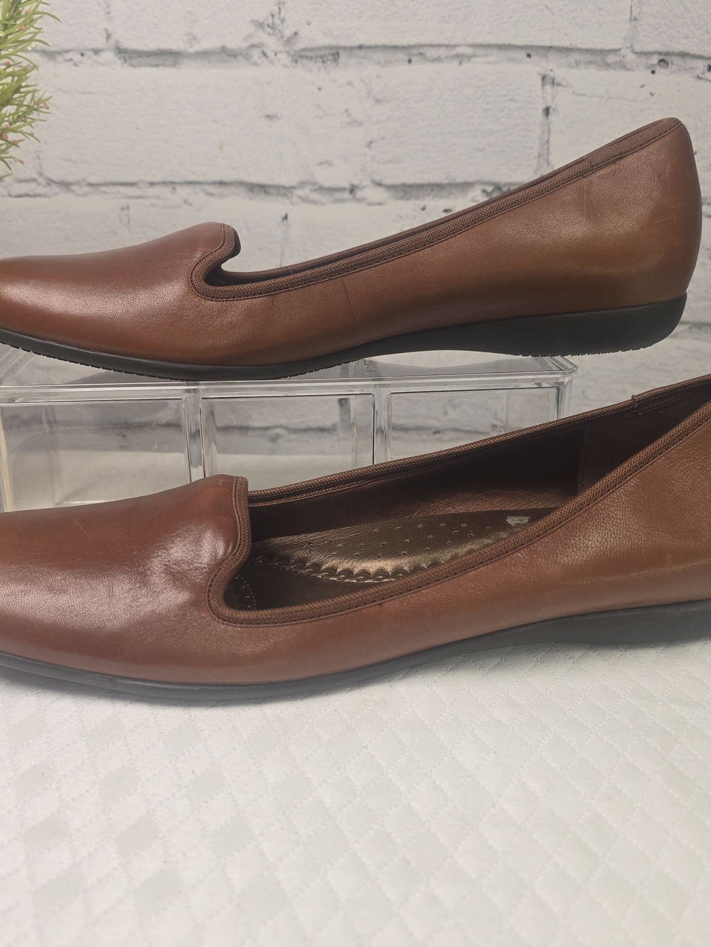 WOMENS TROTTERS SIMONA COGNAC SLIP ON SHOE LOAFERS LEATHER CASUAL SIZE 11 - Picture 2 of 12